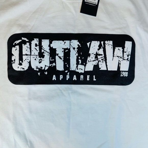 Outlaw Apparel White Graphic T-Shirt (Men’s XL) - Picture 4 of 8